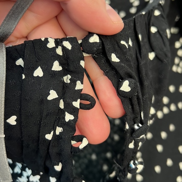 NWT Anthropologie Dress. Black With White Hearts. Ruffle Sleeves - Picture 6 of 7